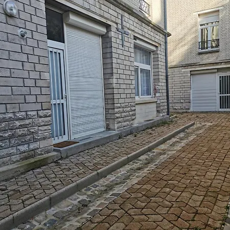 Tres Bel Climatise A Deux Pas De La Cathedrale アパート *